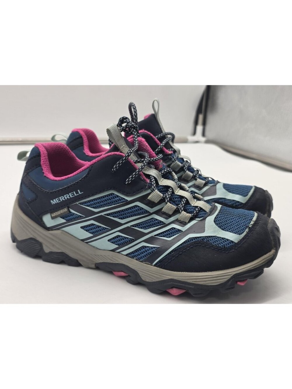 Merrell Shoes Girls 3 Blue Moab FST Waterproof Hiking Sneakers Damage MK164176